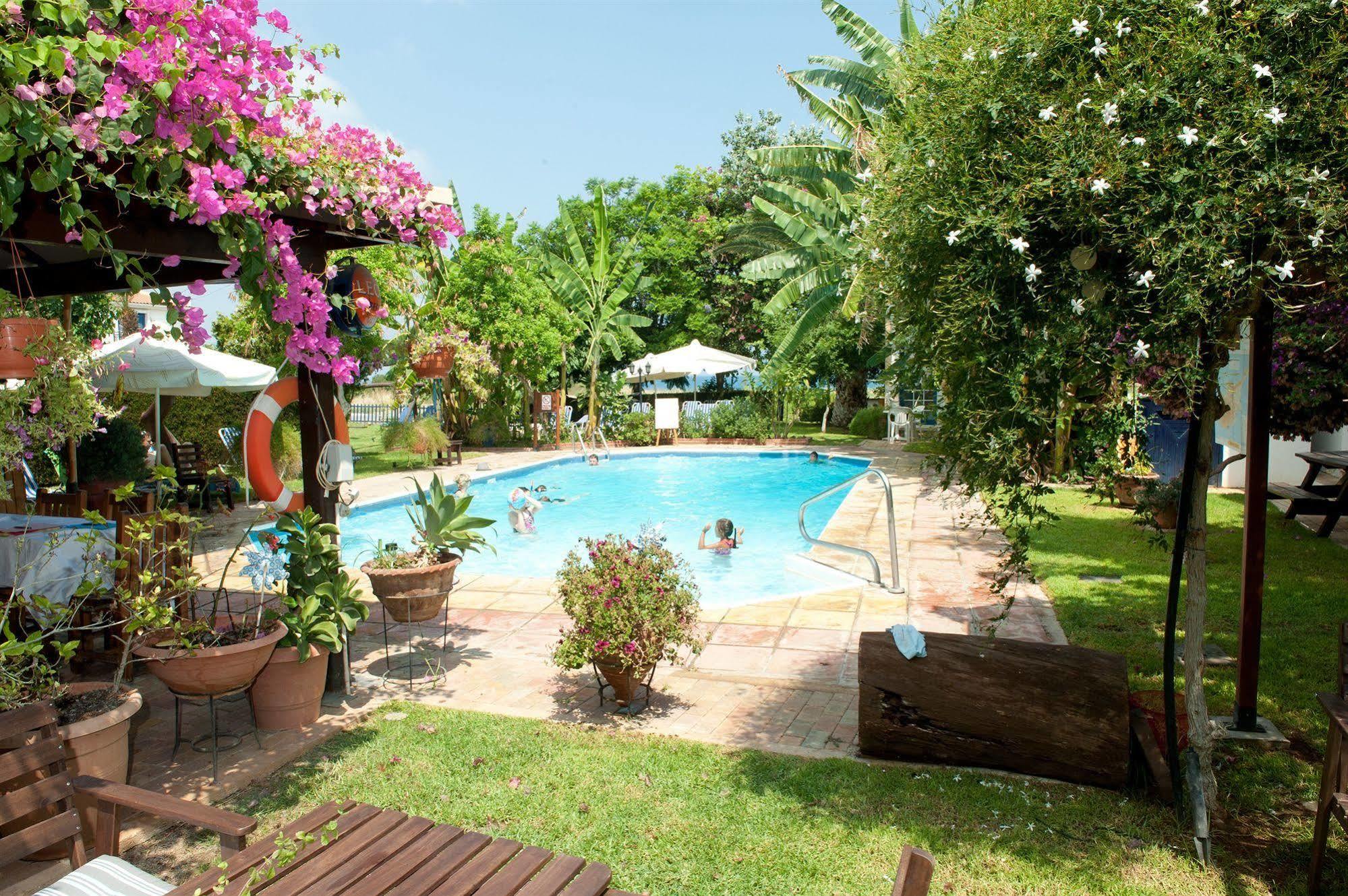 Bay View Hotel Apartments Polis Kültér fotó